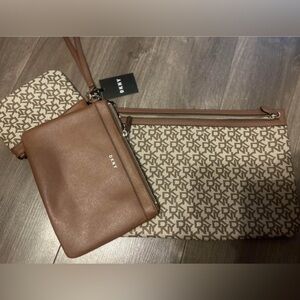 Dkny set comes w 3 bags regular 148$ New 
-